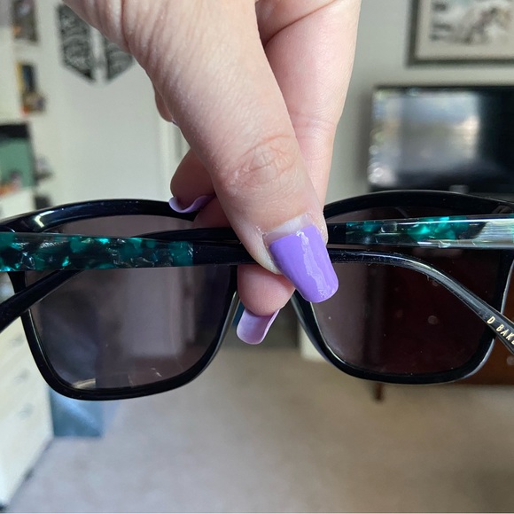 Ted Baker black framed sunglasses - Picture 3 of 9